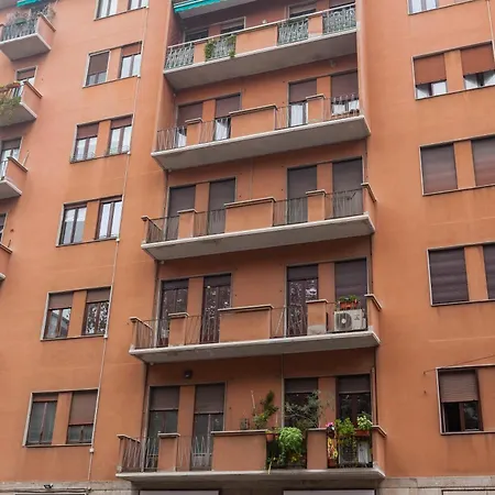 S Agostino - Porta Genova