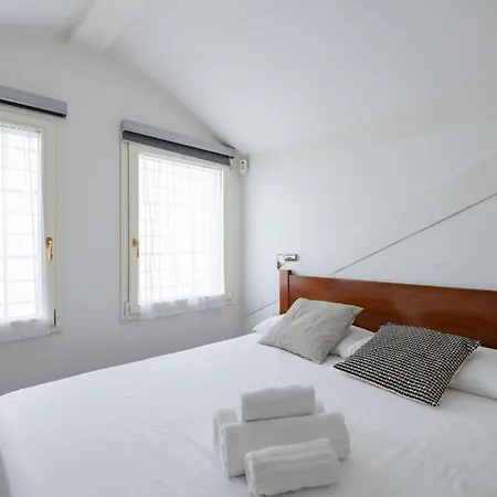 Apartment S Agostino - Porta Genova *